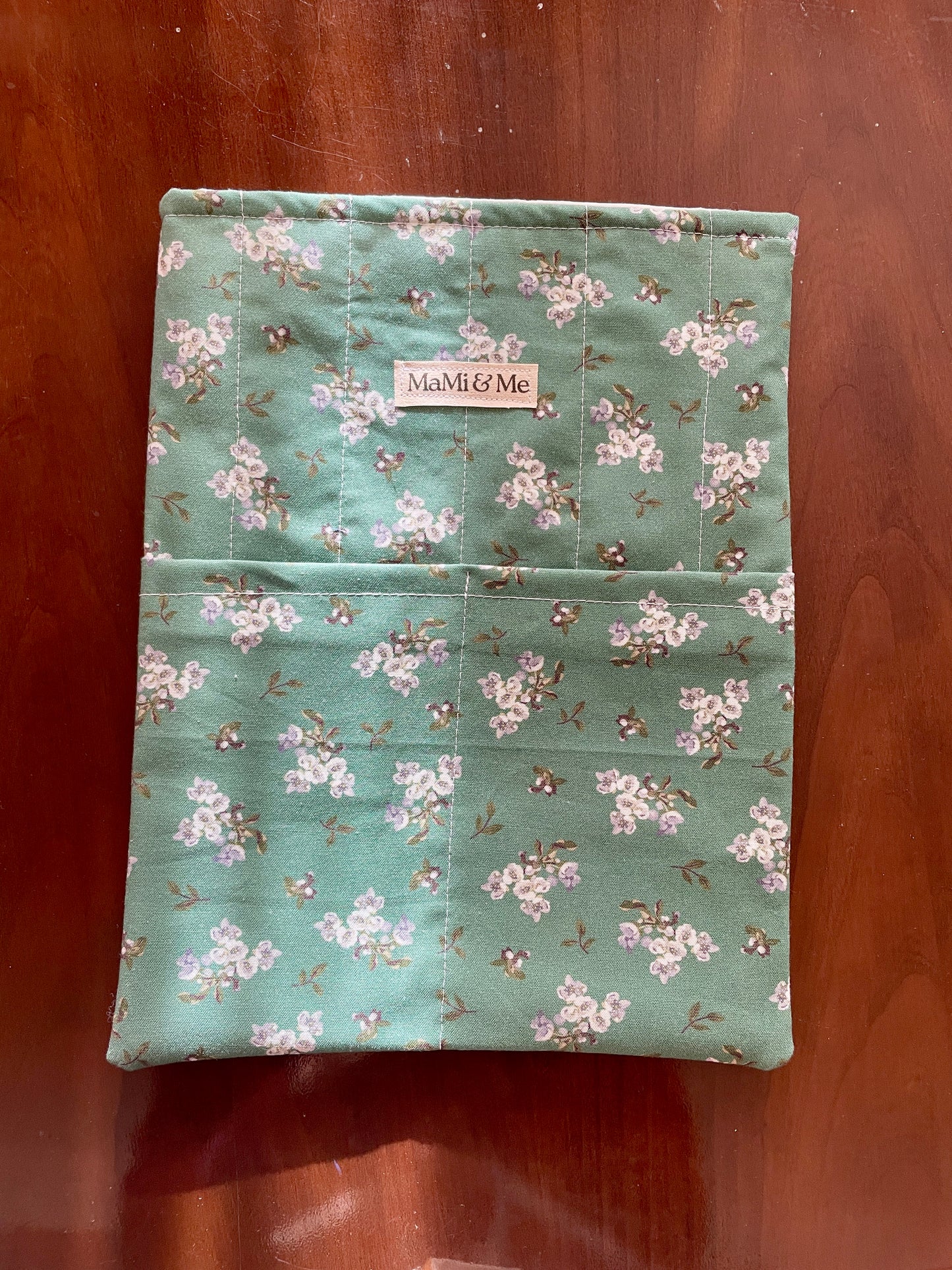 Large Quilted Booksleeve