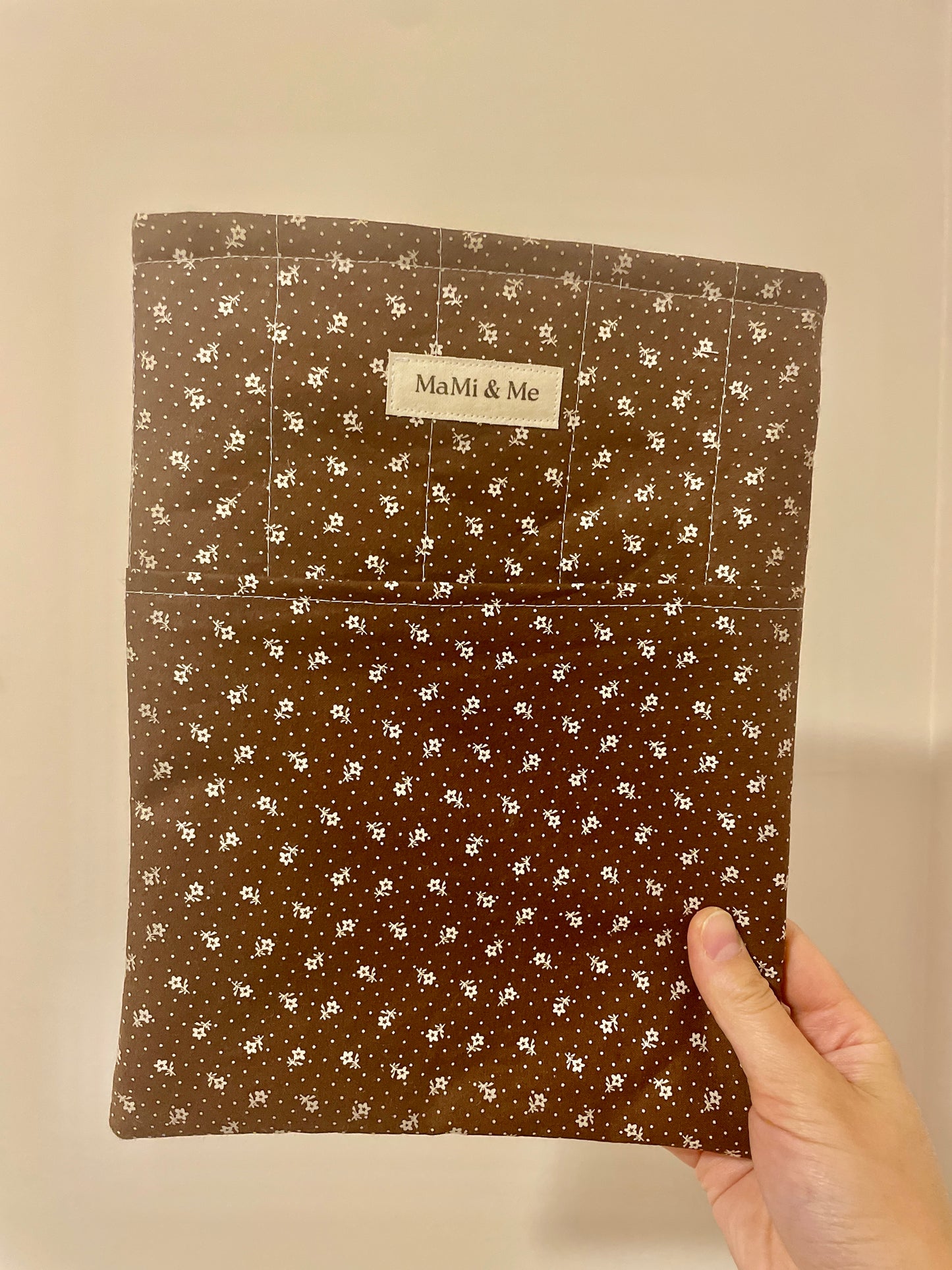 Small Quilted Booksleeve