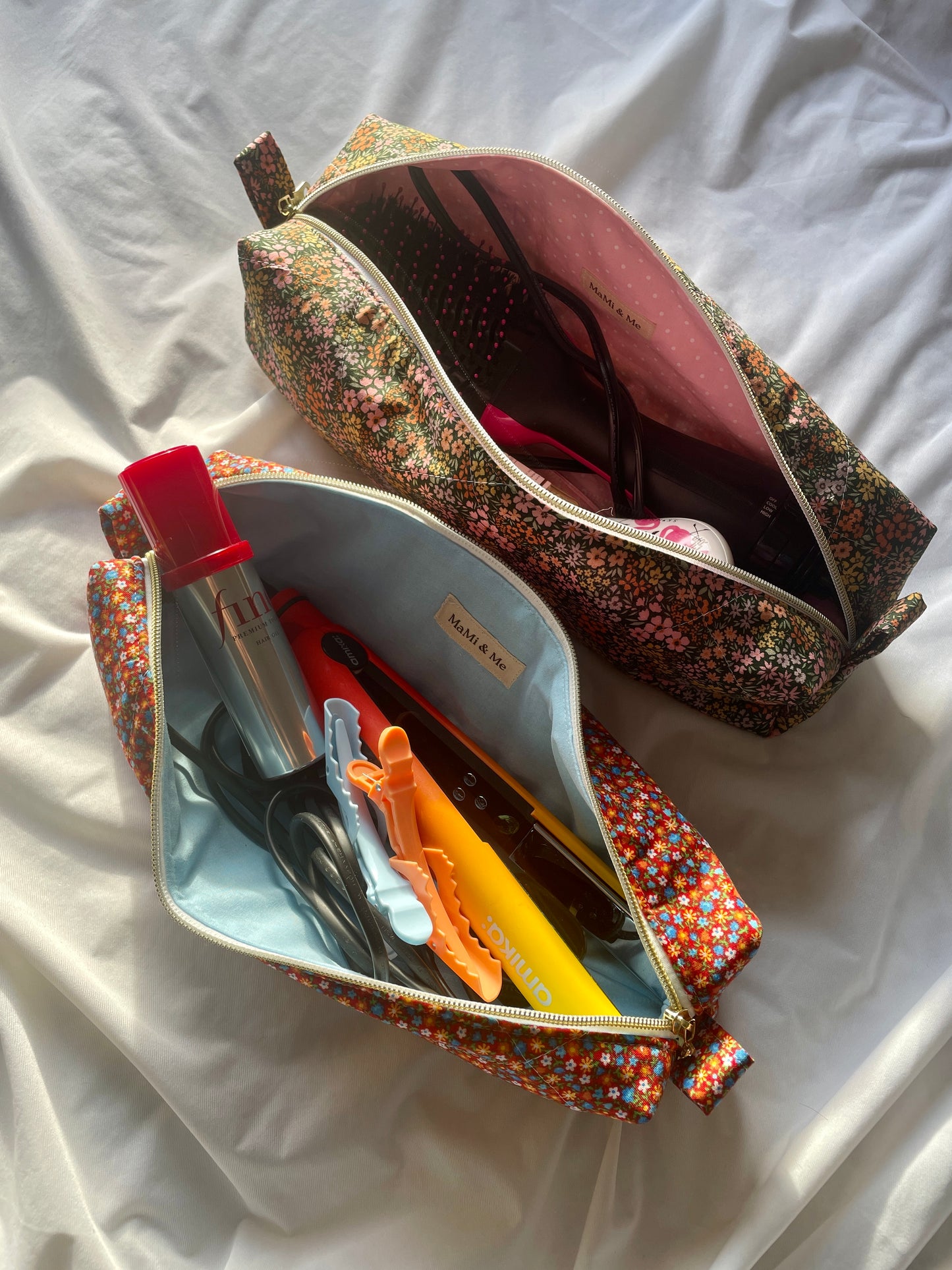 Retro Picnic Quilted Hair Tools Bag (Small)